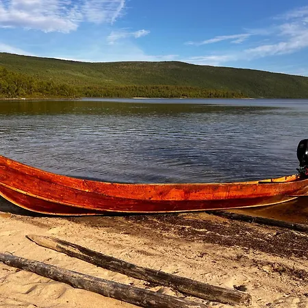 Lakeside شاليه *